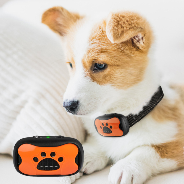 犬 しつけ用首輪(オレンジ) 充電式 7段階センサー 自動振動 リモコン不要 無駄吠え防止 トレーニングカラー